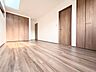 寝室：将来的に二つの部屋にアレンジできるフレキシブルルーム。