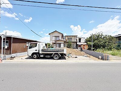 外観：内宿駅まで徒歩18分の立地、ゆとりの敷地は46坪以上です。(令和8年8月撮影)