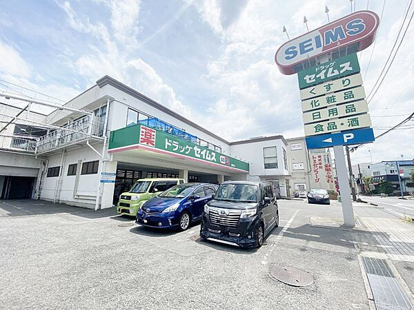 周辺を拡大表示