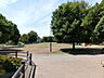 周辺：春岡中央公園まで約600m