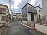 外観：前面道路含む現地