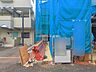 外観：前面道路含む現地