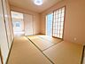 和室：和室がある幸せ。時にはゆったりと畳の上で過ごしたいものです。