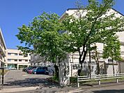 横浜市立富岡中学校まで850m、横浜市立富岡中学校
