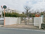 中屋敷保育園まで1420m、中屋敷保育園