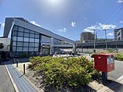 高槻上牧駅前郵便局まで378m