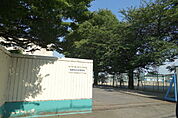 佐野市立北中学校まで674m