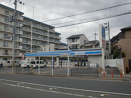 ローソン山科四ノ宮店まで539m