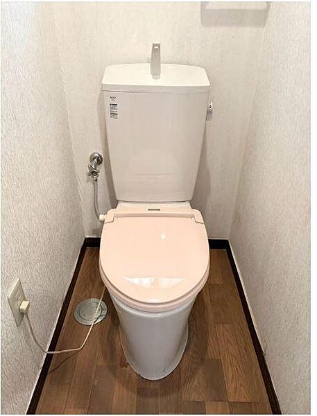トイレを拡大表示