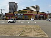 ドラッグストアモリ浦志店まで322m