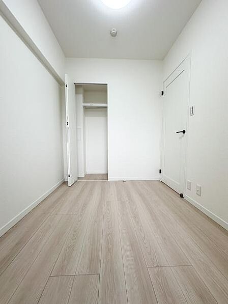 【約4帖】書斎やお仕事部屋、お子様部屋にいかがですか？