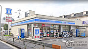 ローソン板橋三園一丁目店まで937m