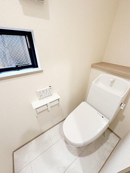 トイレを拡大表示