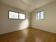 子供部屋におすすめの5.2帖洋室。バルコニーに面していませんが、そのぶん静かにすごせます。
