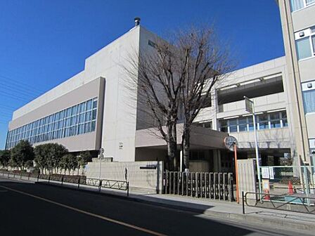 羽村市立羽村第二中学校まで1345m