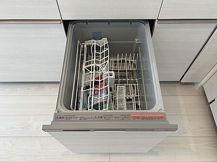 時短&節水に便利な食洗器付。