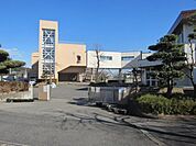 青梅市立今井小学校まで1041m