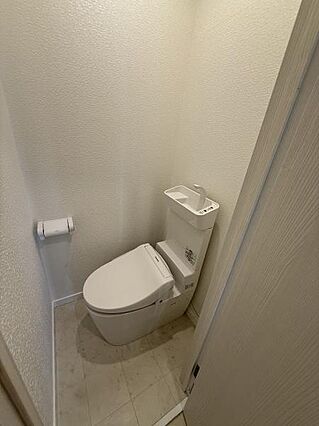 トイレはウォシ...
