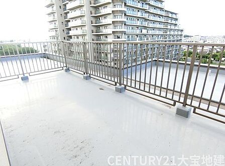 ■広々ルーフバルコニーが利用できます(500円/月)