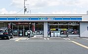 ローソン加古川鶴池店まで1140m