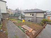 物件のご提案から現地へのご案内、ご契約まで、業務に精通したスタッフが対応させて頂きます。お気軽にご相談ください。