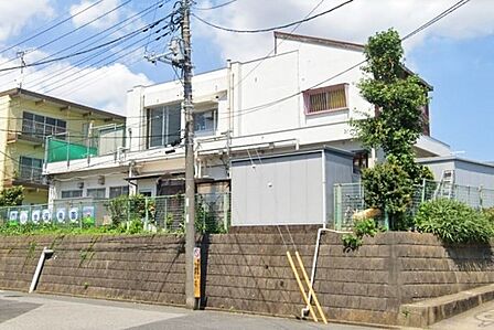 小金保育園まで624m