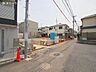 外観：前面道路含む現地