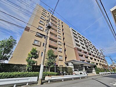 外観：★2路線利用可★3階部分の3LDK