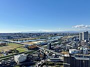 バルコニーからの眺望がこちら♪開放感有り、心地良い空気に包まれながら日々の疲れを癒しの場！
