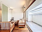 家具・小物類はディスプレイ用です。