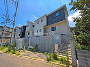 教育施設や商業施設が「徒歩圏内。大型公園も近く子育て世帯におすすめ