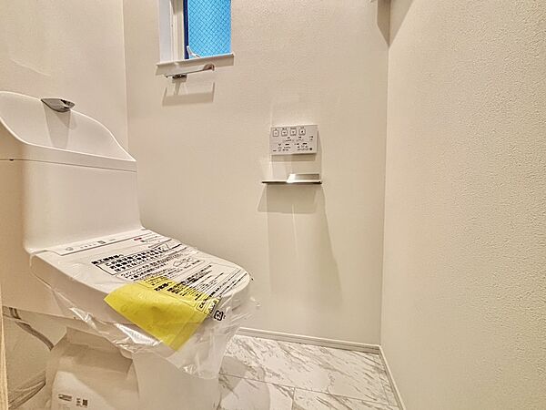 トイレを拡大表示