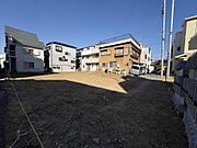 ～1号地～陽当たりの良い1号地は、家族の夢が広がる更地です。子育て世代に嬉しい、明るく開放的なマイホームをここで実現しませんか。
