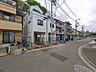 外観：前面道路含む現地