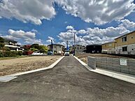 埼玉県草加市谷塚町：物件画像