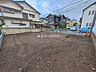 外観：前面道路含む現地