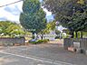 周辺：上尾市立平方小学校 720m