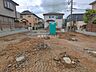 外観：前面道路含む現地