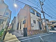 全居室6帖以上。全居室収納有。全居室2面採光。
