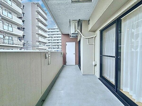 バルコニーを拡大表示