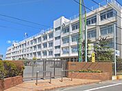 足立区立東島根中学校 630m
