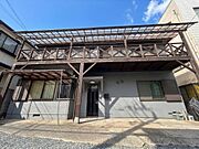 与野本町駅が利用可能で、お出かけや日々の移動に大変便利な立地です 。周辺の街並みも整っており、長く安心して住み続けられる環境です。※掲載写真はAIによる画像加工を施しています。