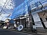 外観：1号棟敷地面積　73.03平米（22.09坪）。延床面積　121.51平米。2026年9月中旬撮影。