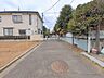外観：前面道路含む現地