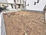 外観：～建築前の現地をご確認～更地状態の現場は陽当りや開放感を直接確認できる絶好の機会です。2027年3月完成予定の全1棟新築住宅。