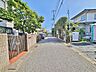 外観：前面道路