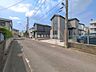 外観：前面道路含む現地