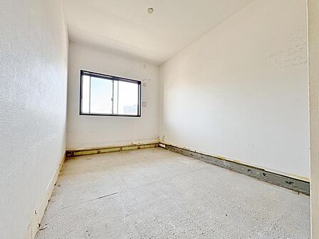 室内リノベーション中6月完成予定。2026年4月上旬撮影。