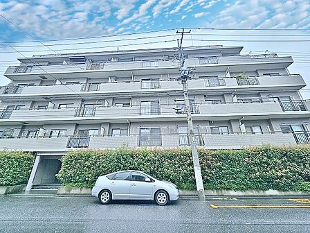 南浦和駅徒歩12分&武蔵浦和駅からバス便あり。「京浜東北線」含め複数路線利用で都心へのアクセス良好。楽器相談(規約に基づく)。