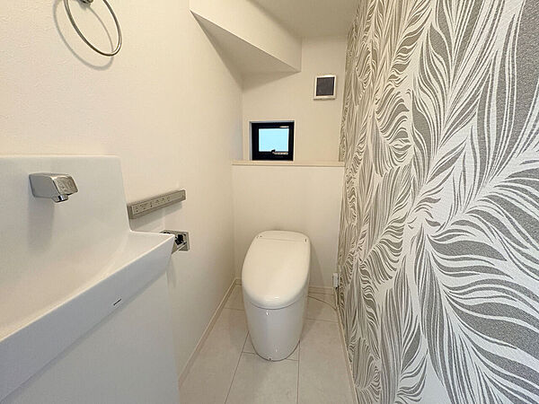 トイレを拡大表示